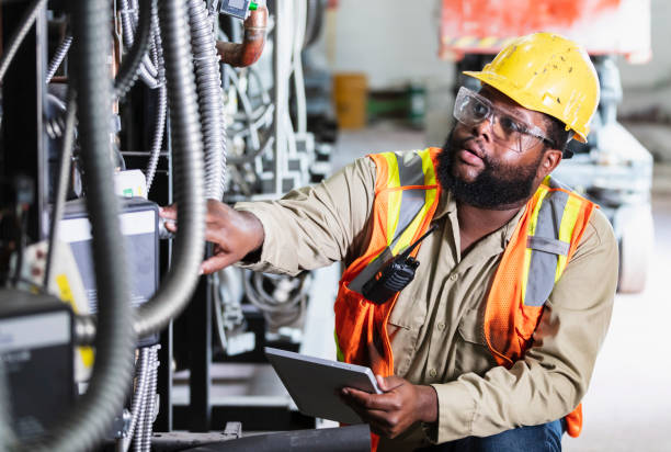 Best Licensed Electrician  in Dodge City, KS
